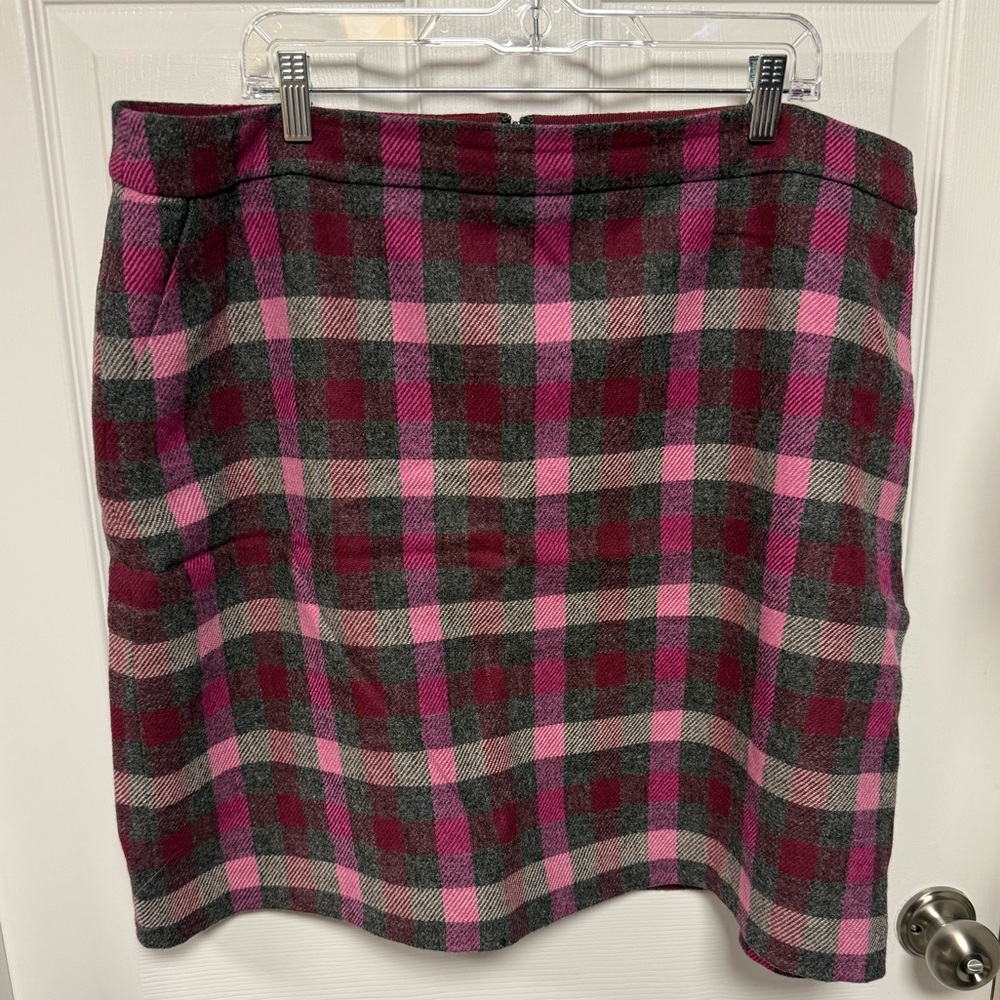 Boden British Tweed Wool Skirt in Pink and Gray US 18L